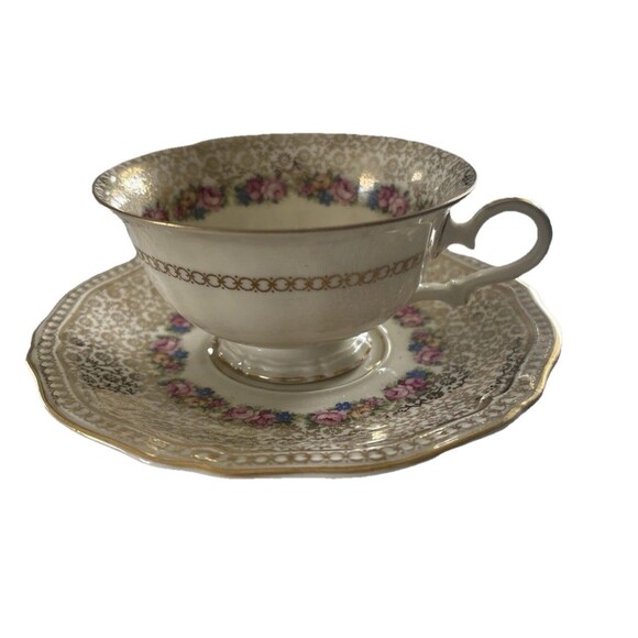 Vintage Rosenthal Bavaria Ivory Germany Floral Footed Tea Cup Saucer Gold Accent - Picture 1 of 12